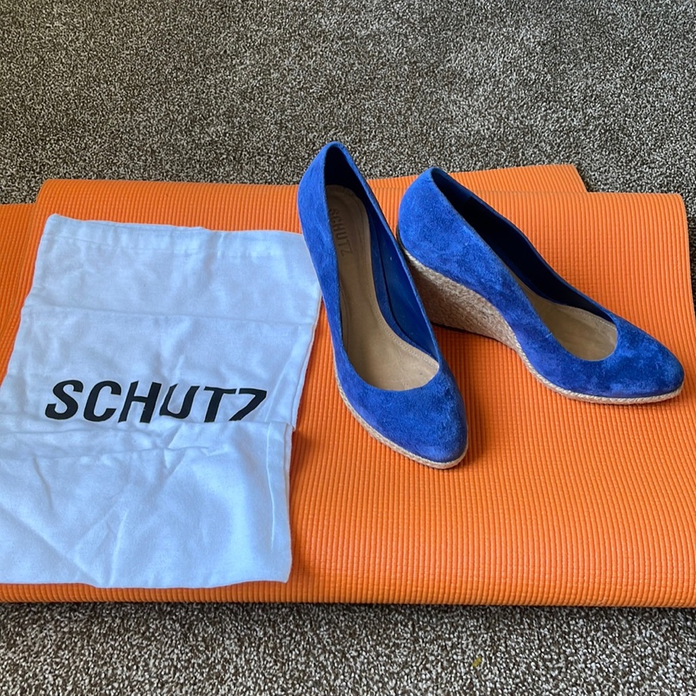 Schutz royal blue suede espadrille wedges